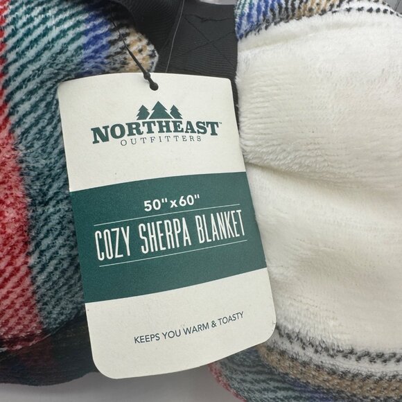 Cozy Sherpa Blanket 50 X 60 Northeast Outfitters Plaid Cream  Design - Picture 2 of 4
